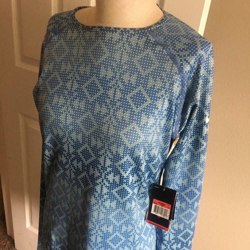 Nike Dri-fit Stay warm long sleeve shirt